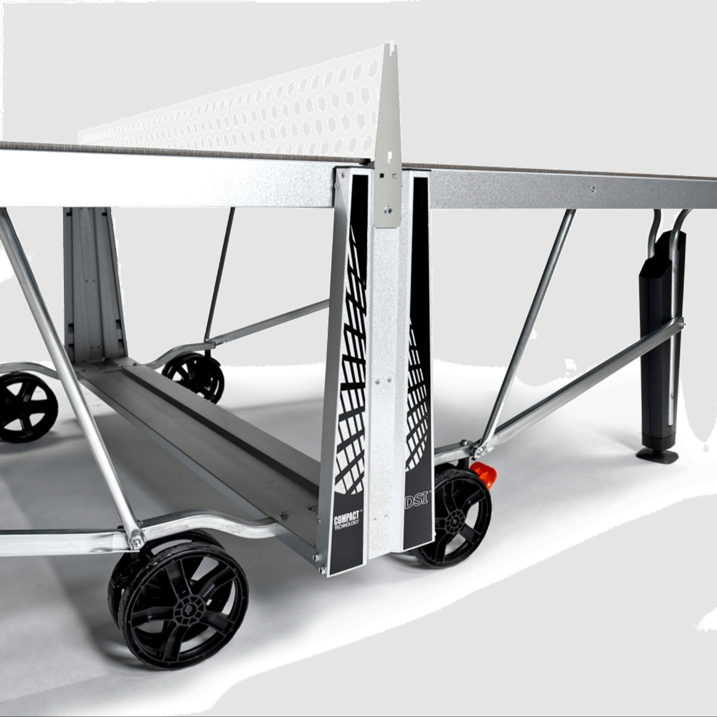 540M Outdoor Cornilleau Table Tennis Tables