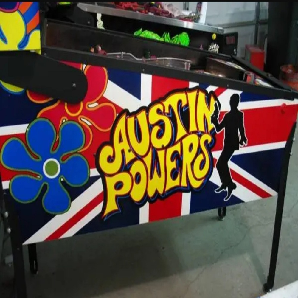 Austin Powers Pinball Machine